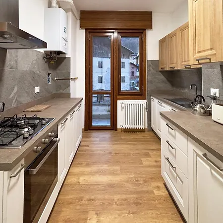 Spacious 2 Terraces 2 Parking Spaces Apartamento Pieve di Cadore